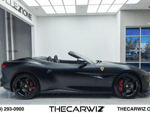 Used 2022 Ferrari Portofino M RWD image 31