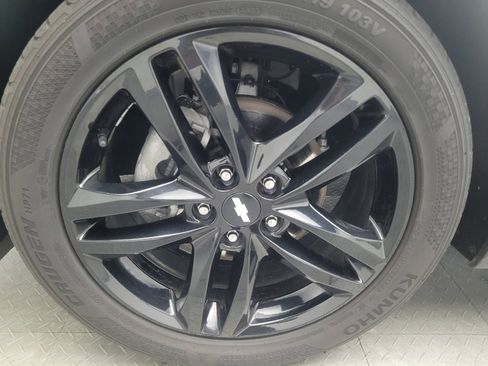 Used 2020 Chevrolet Equinox LT w/ Sport Edition FWD image 31