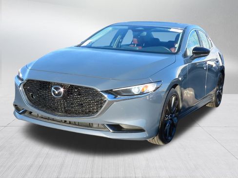 Used 2024 MAZDA MAZDA3 s image 3