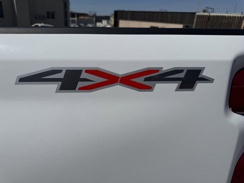 Used 2022 Chevrolet Silverado 3500 LT w/ Convenience Package image 25