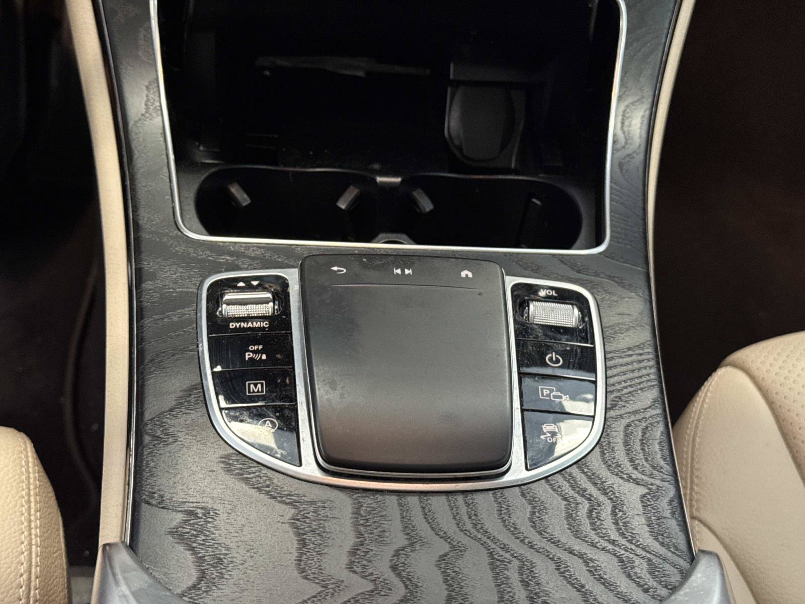 Certified 2022 Mercedes-Benz GLC 300 image 19