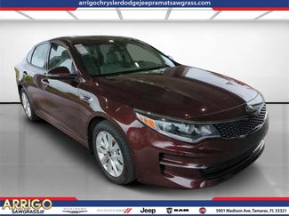 Used 2017 Kia Optima EX image 1