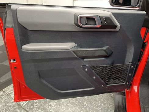 Used 2023 Ford Bronco Big Bend image 7