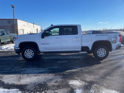 Used 2020 Chevrolet Silverado 2500 LT w/ All Star Edition image 8