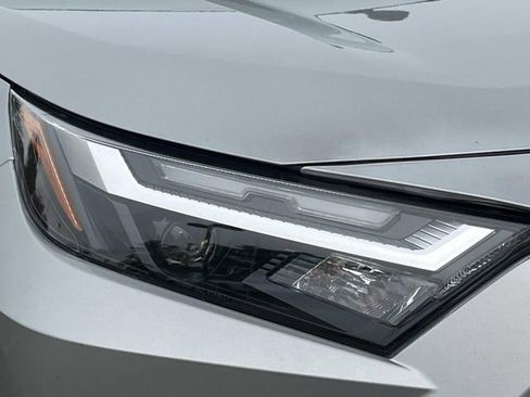 Used 2023 Toyota RAV4 LE FWD image 9