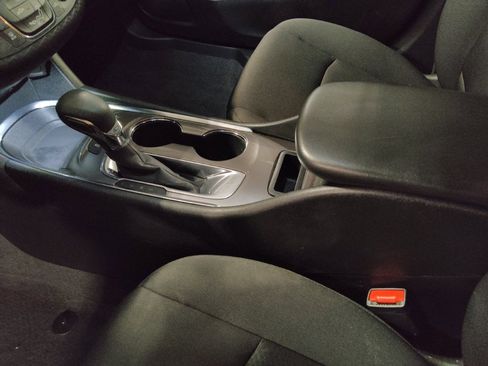 Used 2022 Chevrolet Malibu LS w/ Driver Confidence Package II FWD image 26