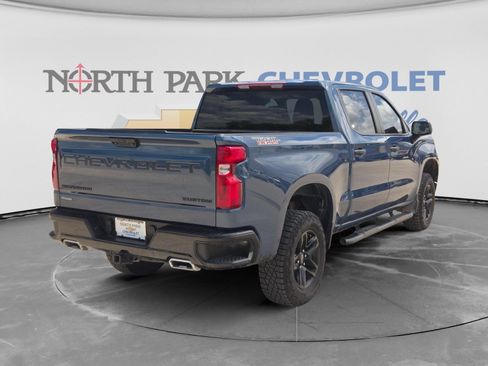 Certified 2024 Chevrolet Silverado 1500 Custom Trail Boss w/ LPO, Dark Essentials Package AWD/4WD image 3