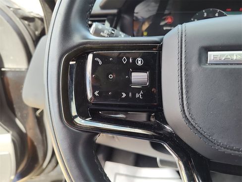 Used 2025 Land Rover Range Rover Velar Dynamic SE image 25