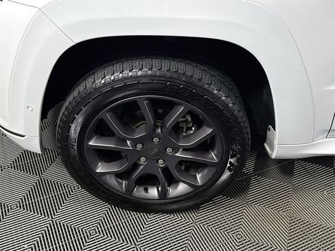 Used 2020 Jeep Grand Cherokee High Altitude image 32