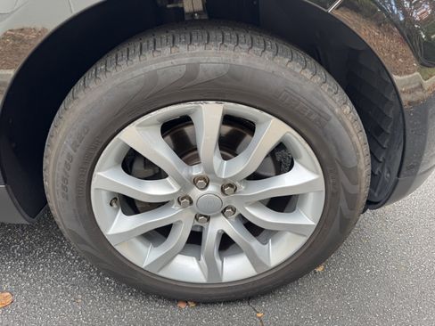 Used 2014 Land Rover Range Rover Sport HSE image 10