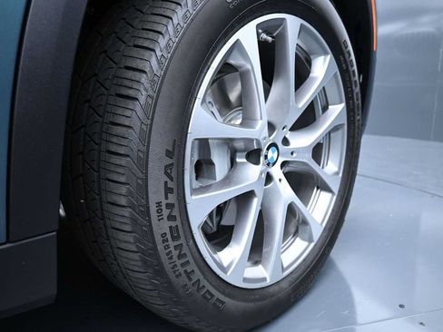 Used 2025 BMW X5 xDrive40i w/ Climate Comfort Package AWD/4WD image 22