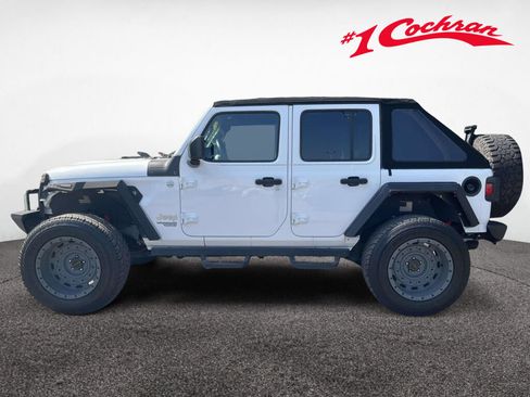 Used 2018 Jeep Wrangler Unlimited Sport AWD/4WD image 10