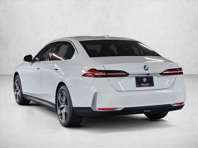 Used 2026 BMW 530i w/ Premium Package RWD image 7
