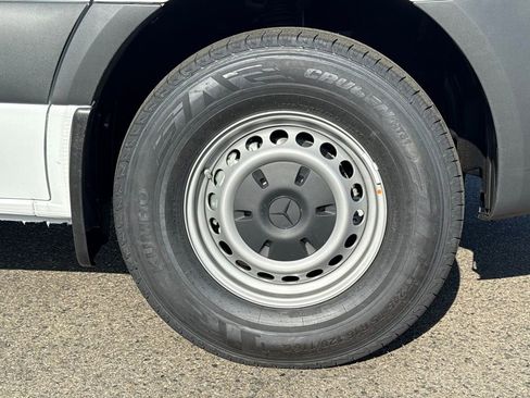 New 2026 Mercedes-Benz Sprinter 2500 image 13