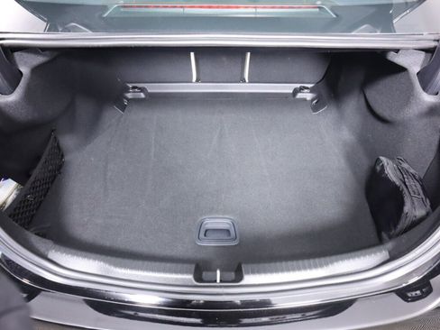 Used 2022 Mercedes-Benz C 300 Sedan image 32