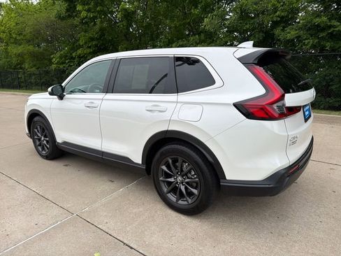 Used 2026 Honda CR-V EX-L image 3