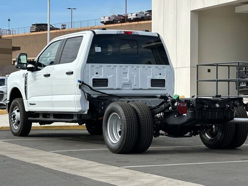 New 2026 Ford F350 XL w/ XL Chrome Package image 5