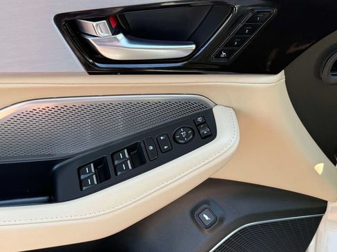 Certified 2023 Acura MDX w/ Technology Package FWD image 16