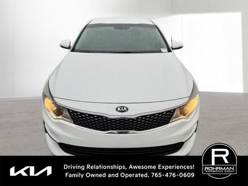 Used 2018 Kia Optima EX image 2