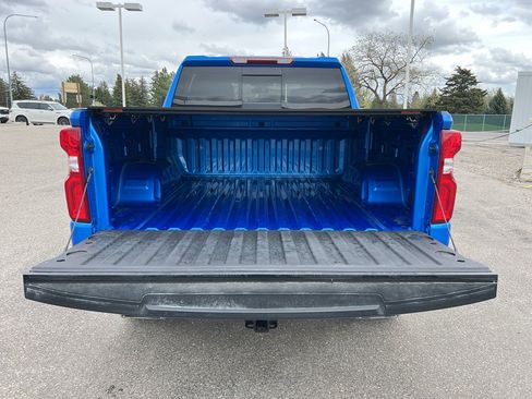 Used 2025 Chevrolet Silverado 1500 LT Trail Boss w/ Convenience Package II image 21