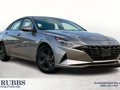 Used 2023 Hyundai Elantra SEL
