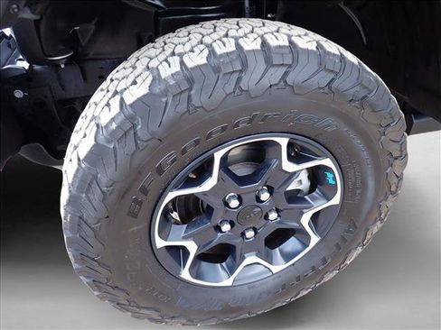 Used 2023 Jeep Wrangler Unlimited Rubicon 4xe AWD/4WD image 7