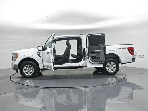 Certified 2021 Ford F150 XLT image 41