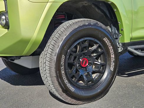 Used 2022 Toyota 4Runner TRD Pro AWD/4WD image 9