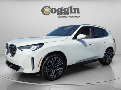 Certified 2025 BMW X3 xDrive30i w/ Convenience Package image 1