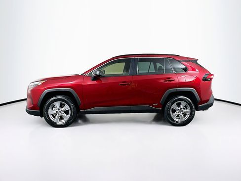 Used 2025 Toyota RAV4 LE image 4