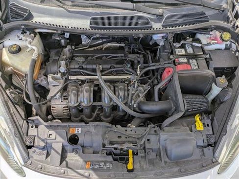 Used 2014 Ford Fiesta SE w/ Equipment Group 201A FWD image 22