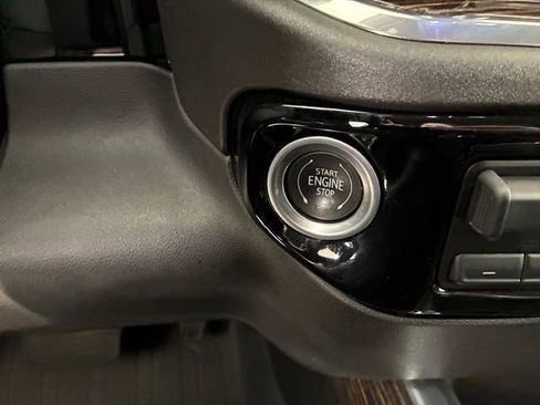 Certified 2024 GMC Sierra 1500 Elevation w/ Elevation Premium Package AWD/4WD image 23
