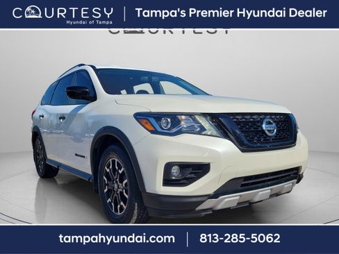 Used 2020 Nissan Pathfinder SV w/ Rock Creek Edition image 4