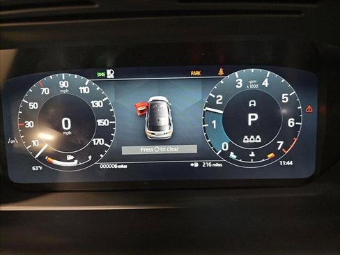 New 2025 Land Rover Discovery Sport S image 21