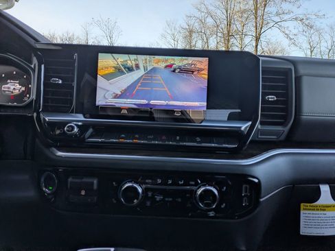 New 2026 GMC Sierra 1500 Elevation image 15