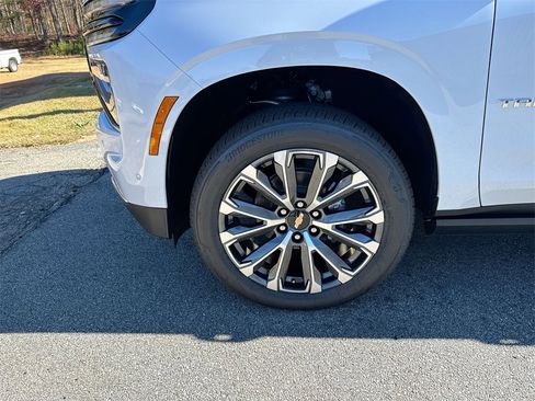 New 2026 Chevrolet Tahoe High Country image 12