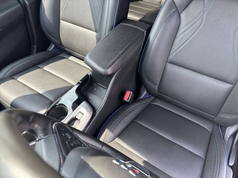 Used 2025 Buick Envista Sport Touring FWD image 31