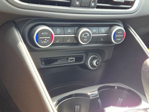 New 2025 Alfa Romeo Giulia Intensa w/ Driving Assist Package image 25