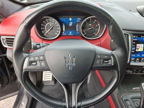 Used 2019 Maserati Levante GTS image 20