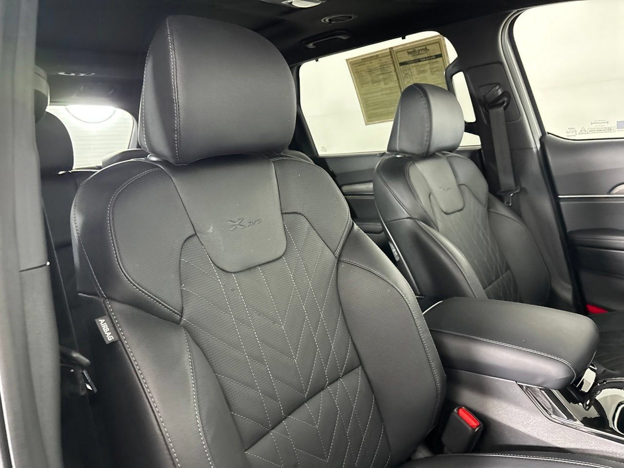 Used 2024 Kia Telluride SX X-Pro AWD/4WD image 33