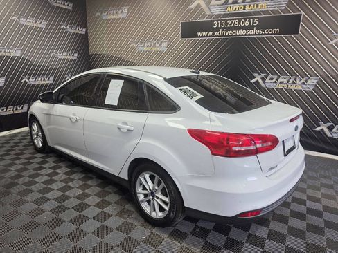 Used 2016 Ford Focus SE FWD image 8