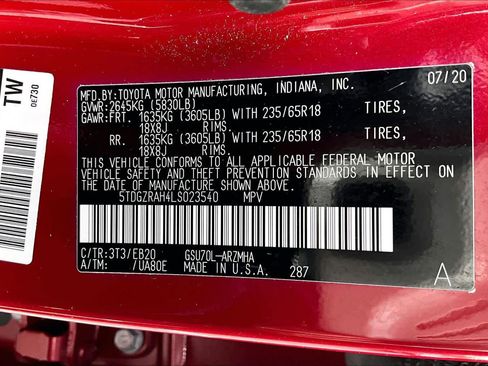 Used 2020 Toyota Highlander XLE image 33