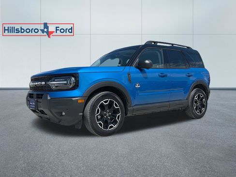 Used 2025 Ford Bronco Sport Outer Banks w/ Outer Banks Tech Package+ AWD/4WD image 1
