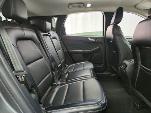 Used 2024 Ford Escape Platinum AWD/4WD image 31