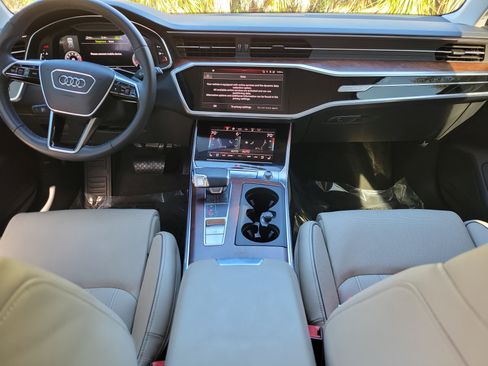 Used 2022 Audi A6 3.0T allroad Prestige w/ Prestige Package image 14