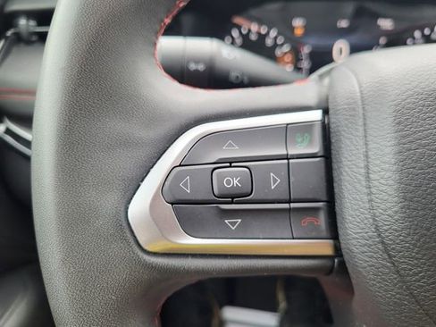 Used 2024 Jeep Compass Trailhawk image 20