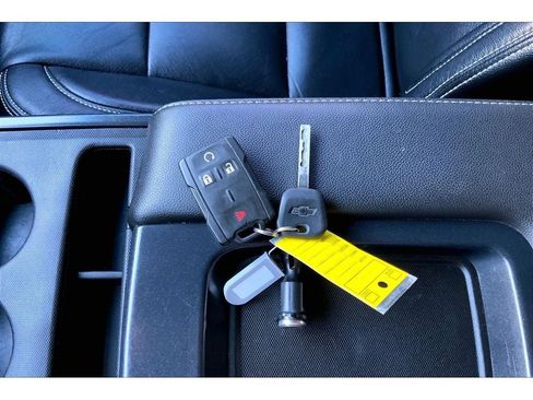 Used 2016 Chevrolet Silverado 2500 LT w/ LT Convenience Package image 13