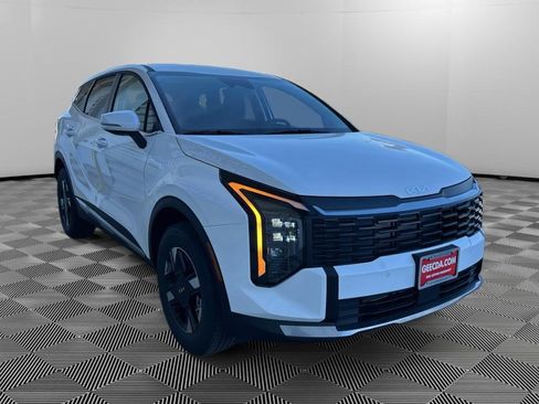 New 2026 Kia Sportage LX AWD/4WD image 3