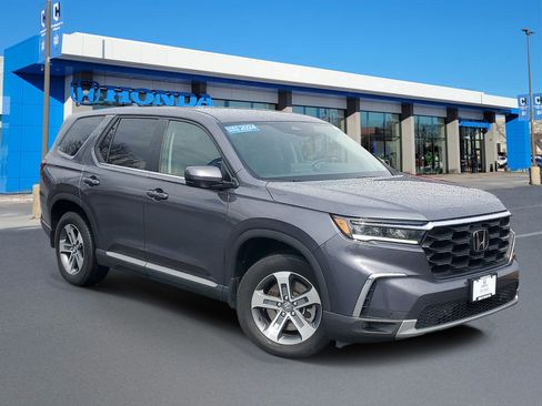 Certified 2024 Honda Pilot EX-L image 1