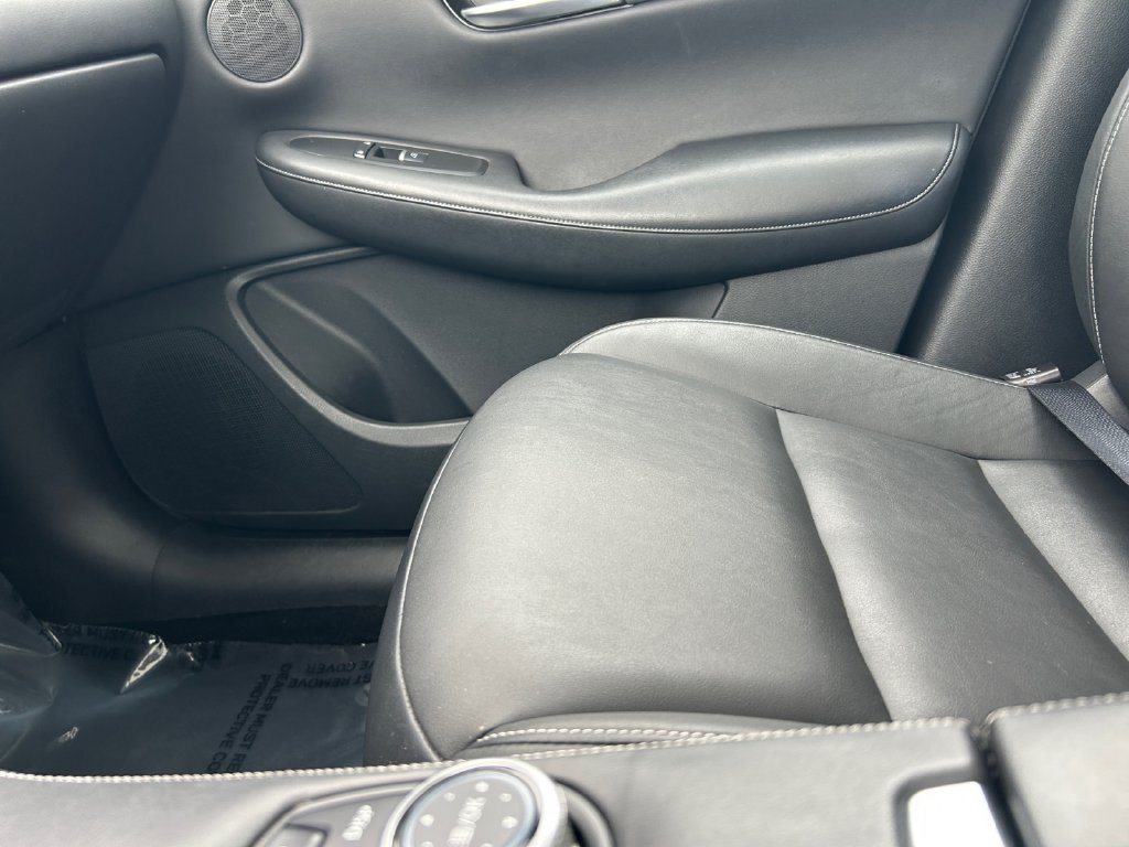 Used 2021 INFINITI QX50 Luxe AWD/4WD image 15